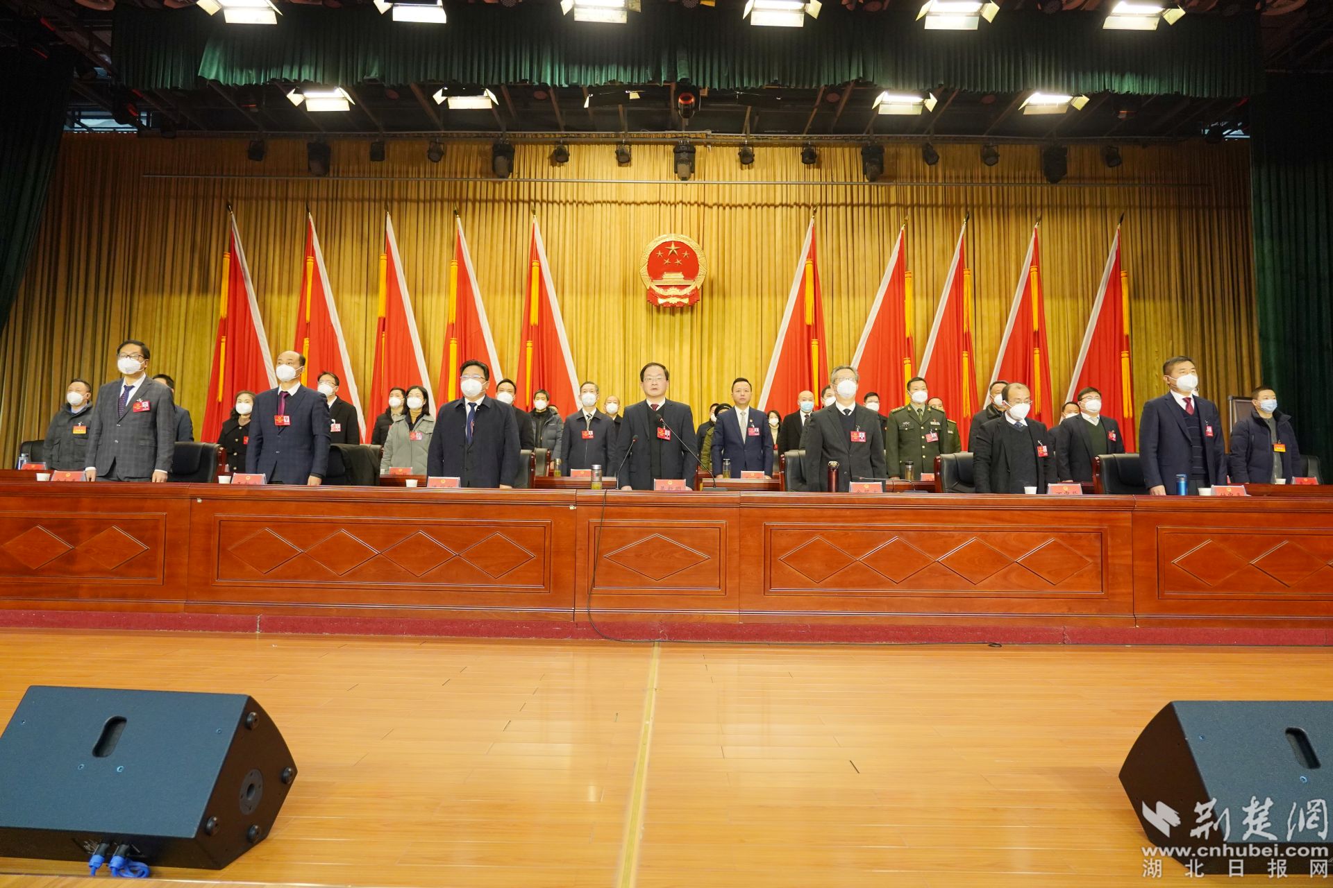 奏唱國(guó)歌。.JPG.JPG